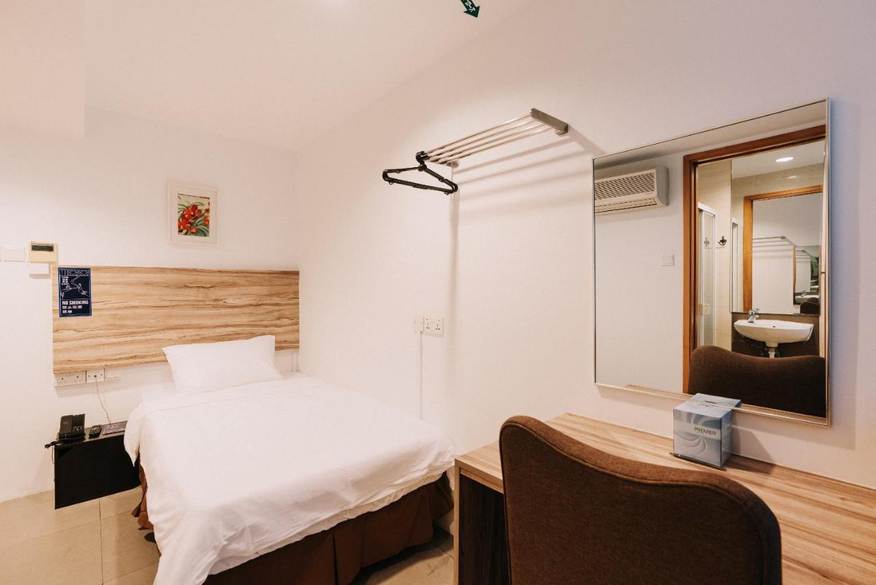 Victoria Hotel A Nuve Group Collection Singapore Exterior photo